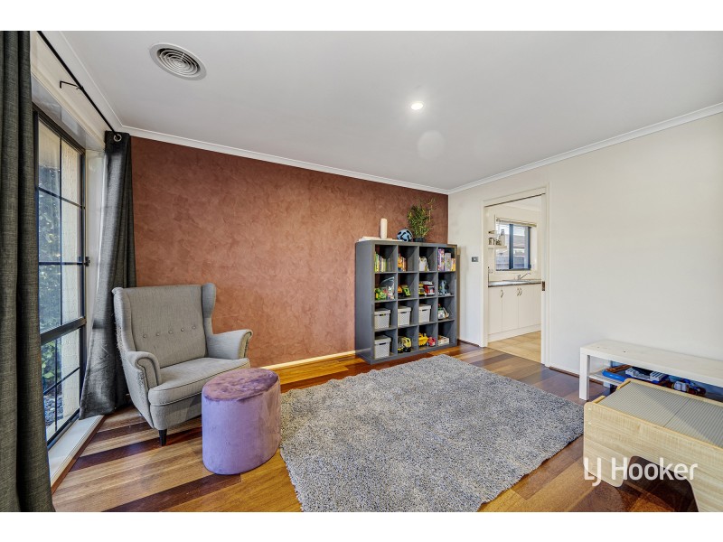 33 Dulverton Street, Amaroo ACT 2914