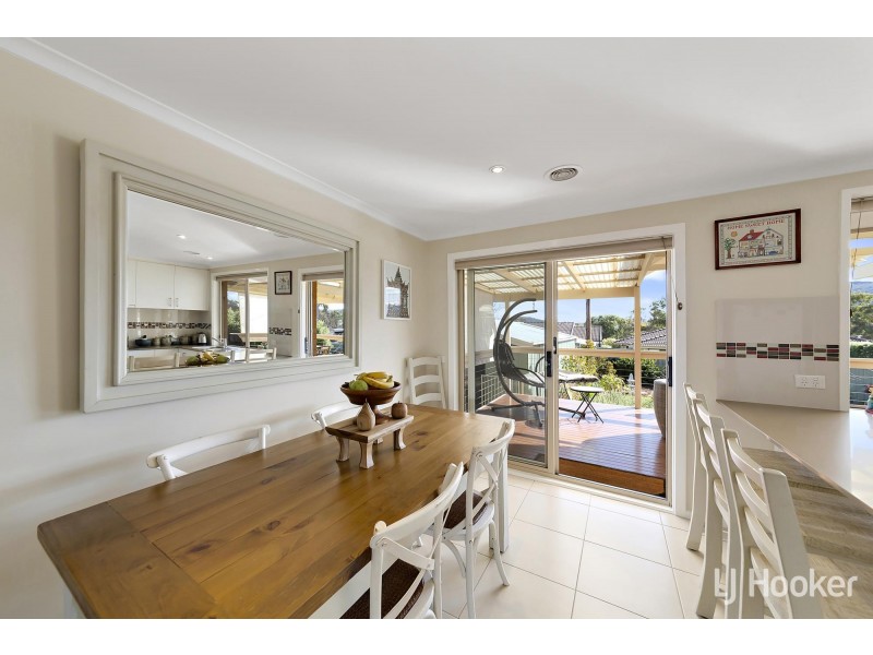 4 Degraves Crescent, Wanniassa ACT 2903
