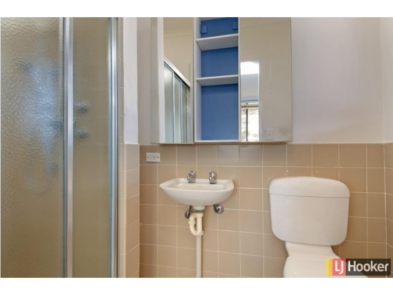 2/30 Springvale Drive, Hawker ACT 2614