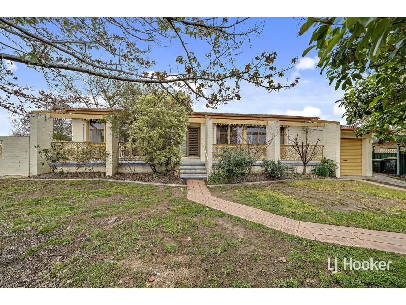 12 Cantor Crescent, Higgins ACT 2615