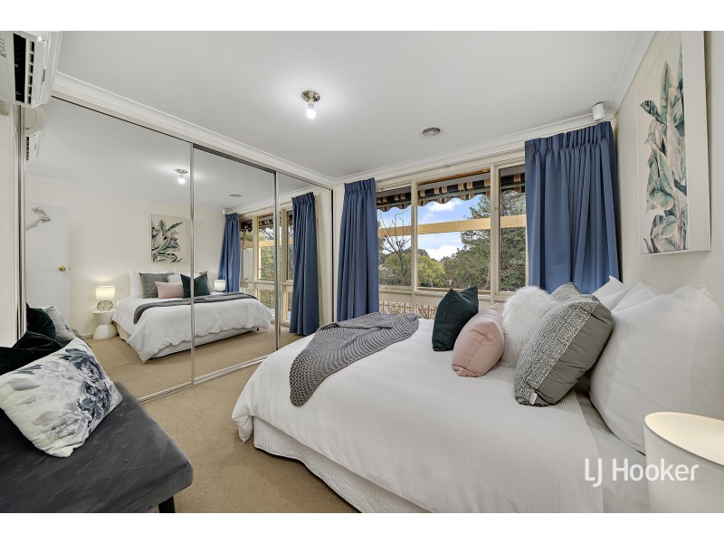 12 Cantor Crescent, Higgins ACT 2615