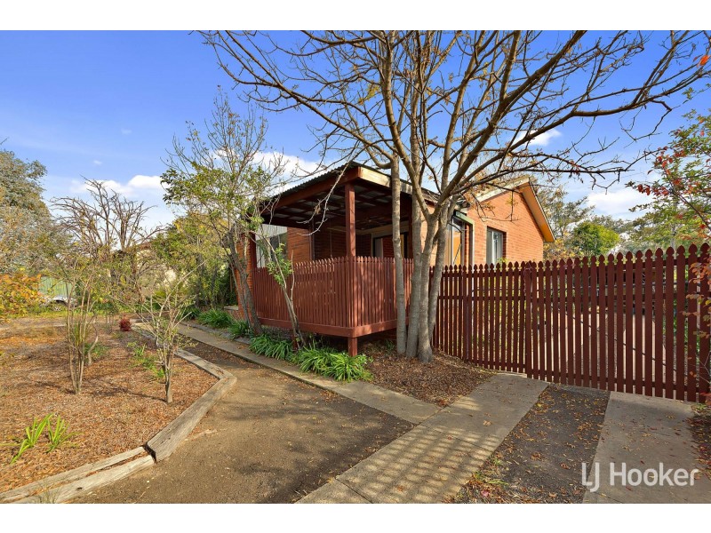 10 Jindivik Place, Scullin ACT 2614