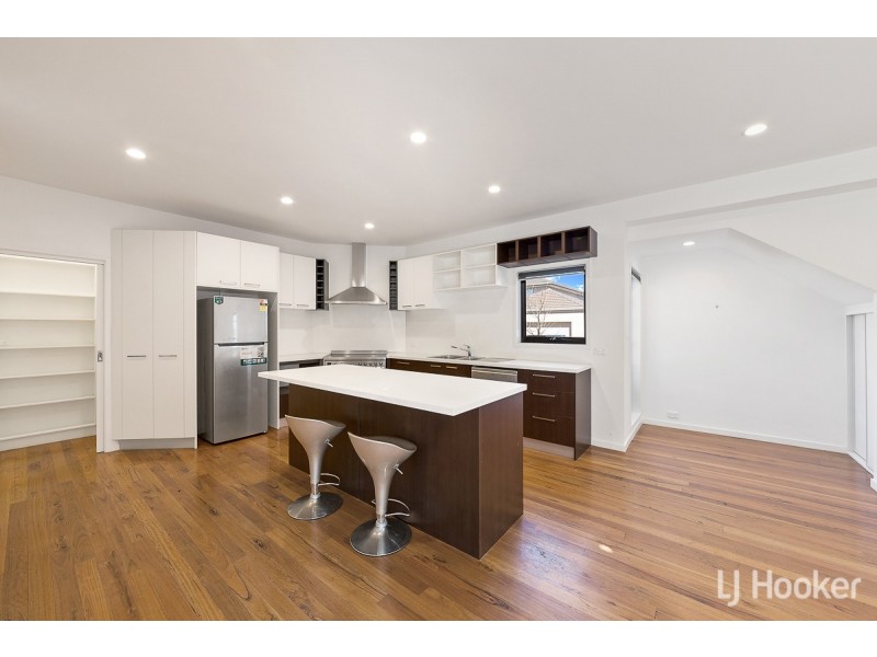 79 Patrick White Circuit, Franklin ACT 2913