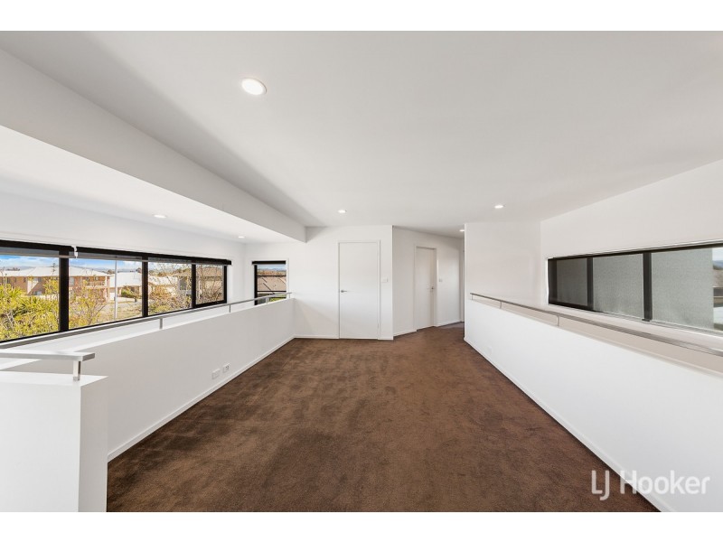 79 Patrick White Circuit, Franklin ACT 2913