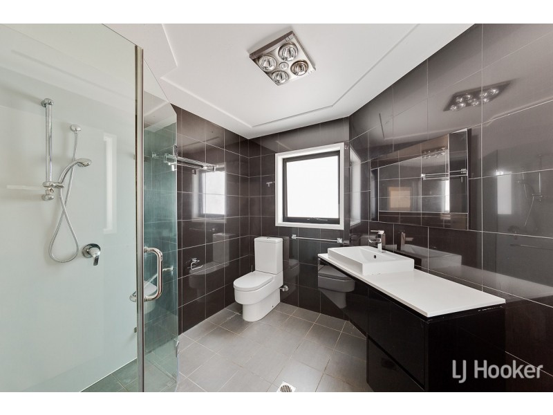 79 Patrick White Circuit, Franklin ACT 2913