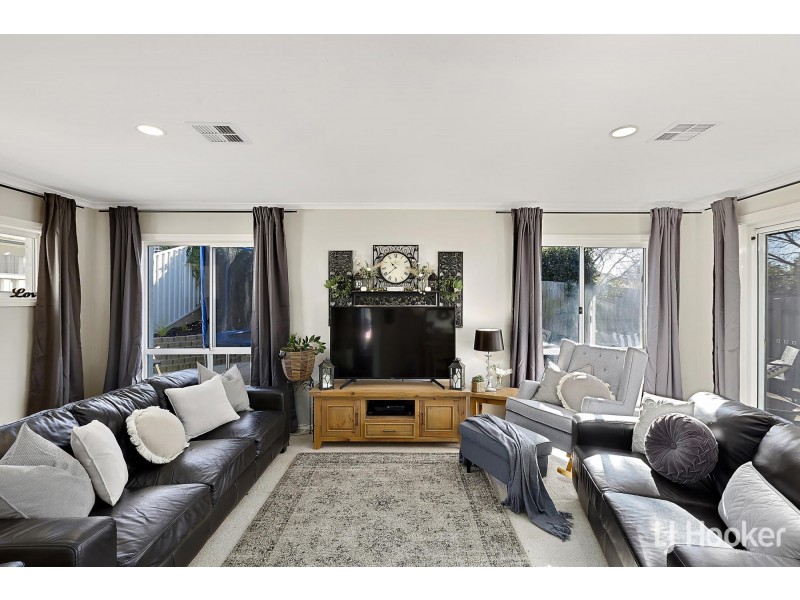 10 Mandurah Place, Ngunnawal ACT 2913