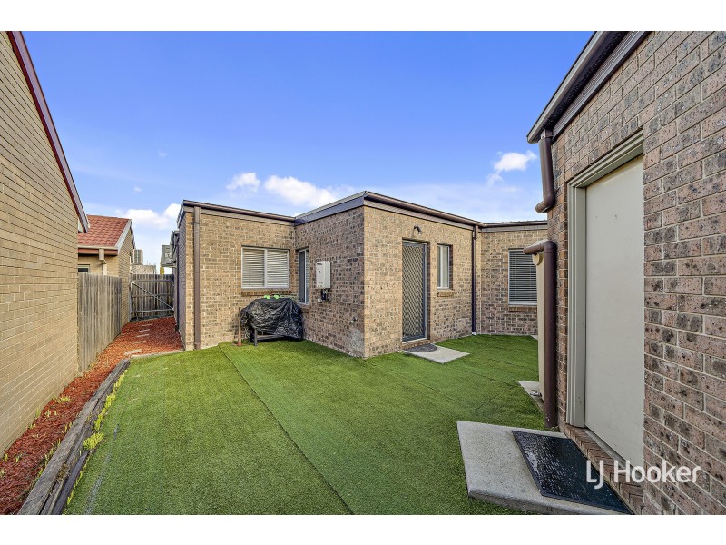 1 Rolls Street, Franklin ACT 2913