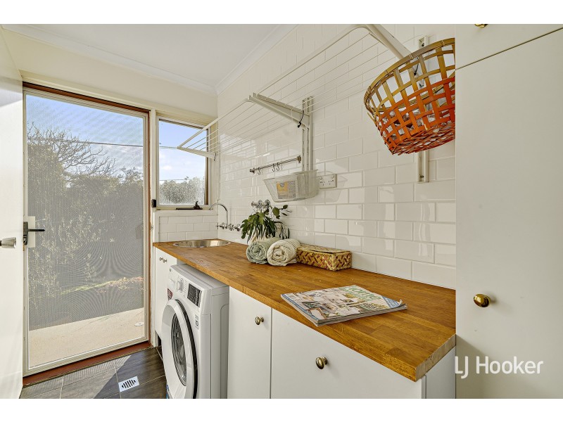 6 Bowley Place, Florey ACT 2615