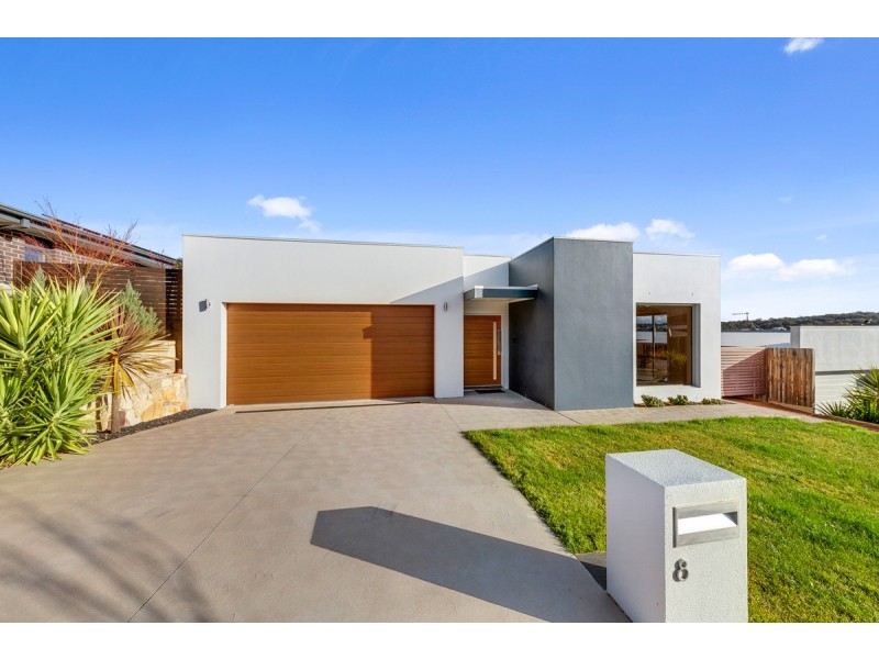 8 Yuyu Street, Ngunnawal ACT 2913