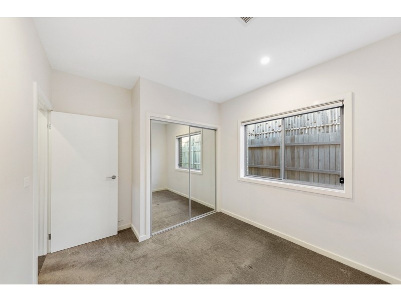 8 Yuyu Street, Ngunnawal ACT 2913