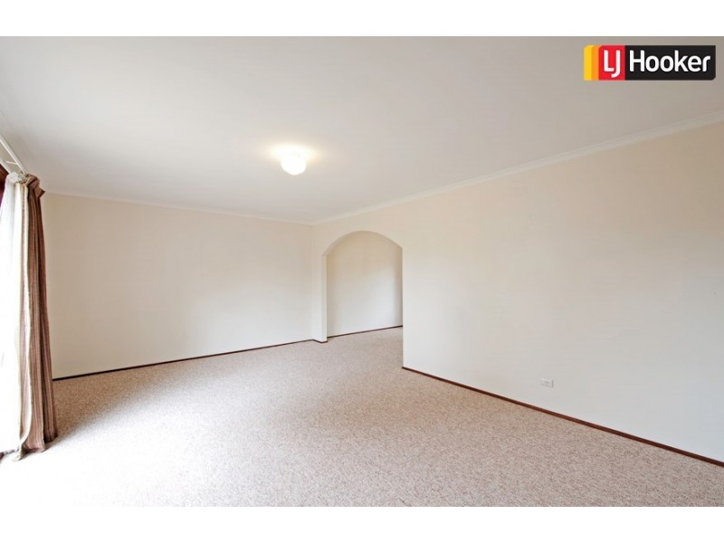 1/8 Walhallow Street, Hawker ACT 2614