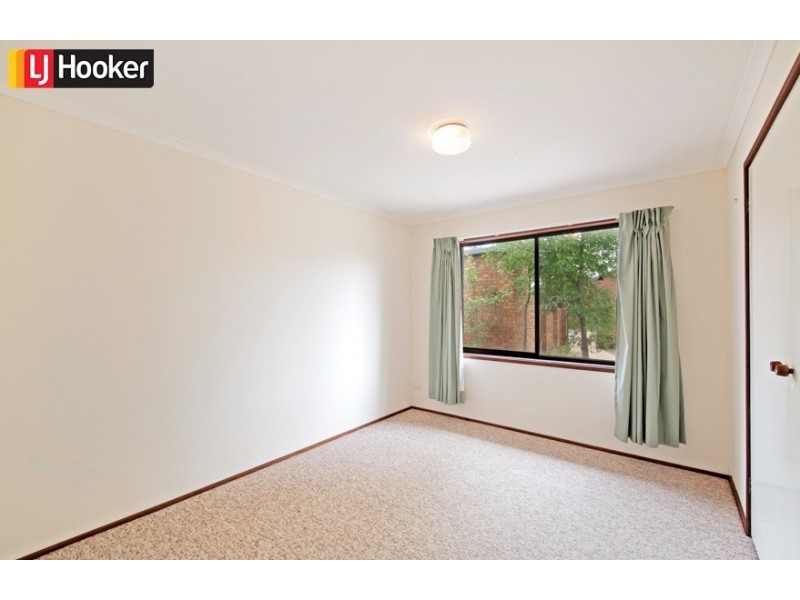 1/8 Walhallow Street, Hawker ACT 2614