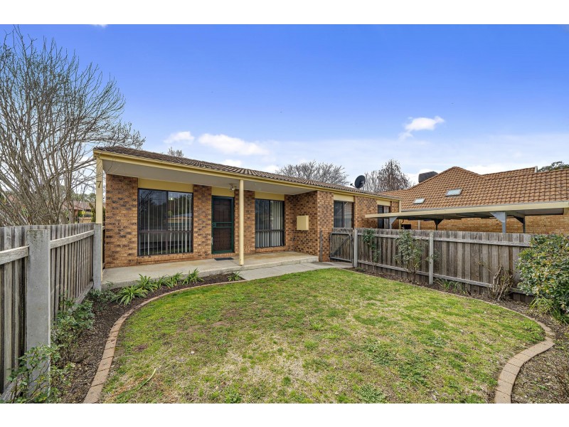 7 Summerville Crescent, Florey ACT 2615