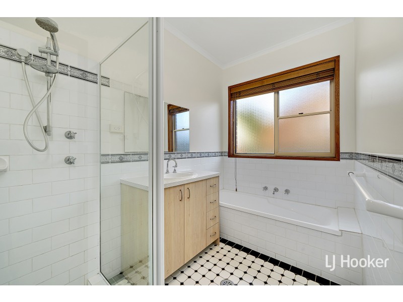 27 Birrigai Square, Ngunnawal ACT 2913