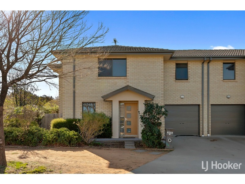 8 Ted Richards Street, Casey ACT 2913