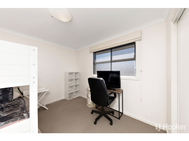 8 Ted Richards Street, Casey ACT 2913