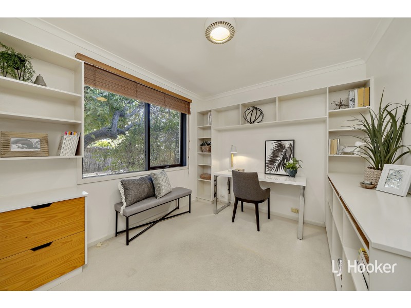 14 Jeffcott Place, Latham ACT 2615