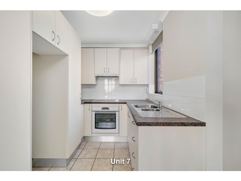 11 Namatjira Drive, Weston ACT 2611