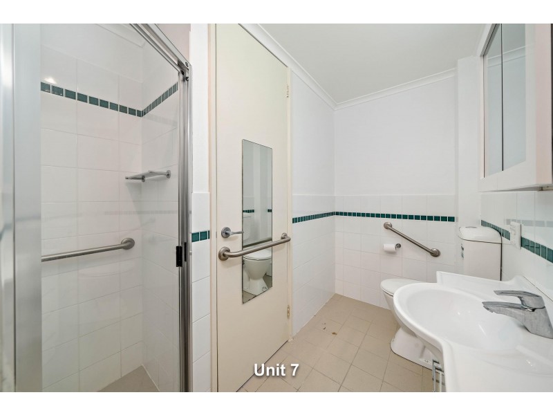 11 Namatjira Drive, Weston ACT 2611