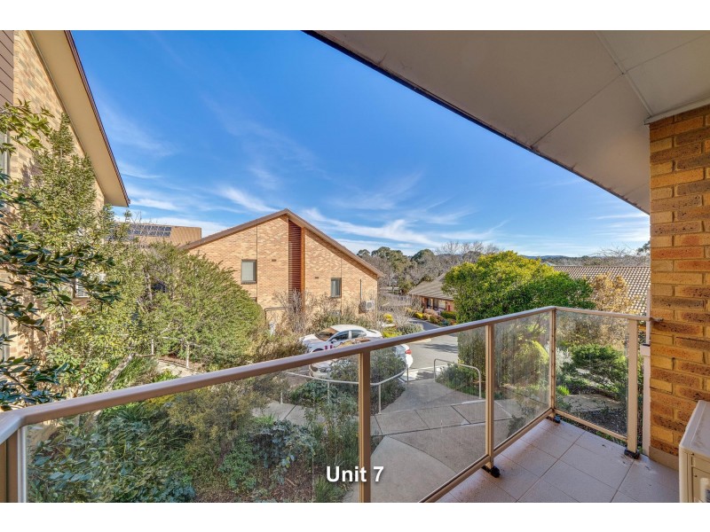 11 Namatjira Drive, Weston ACT 2611