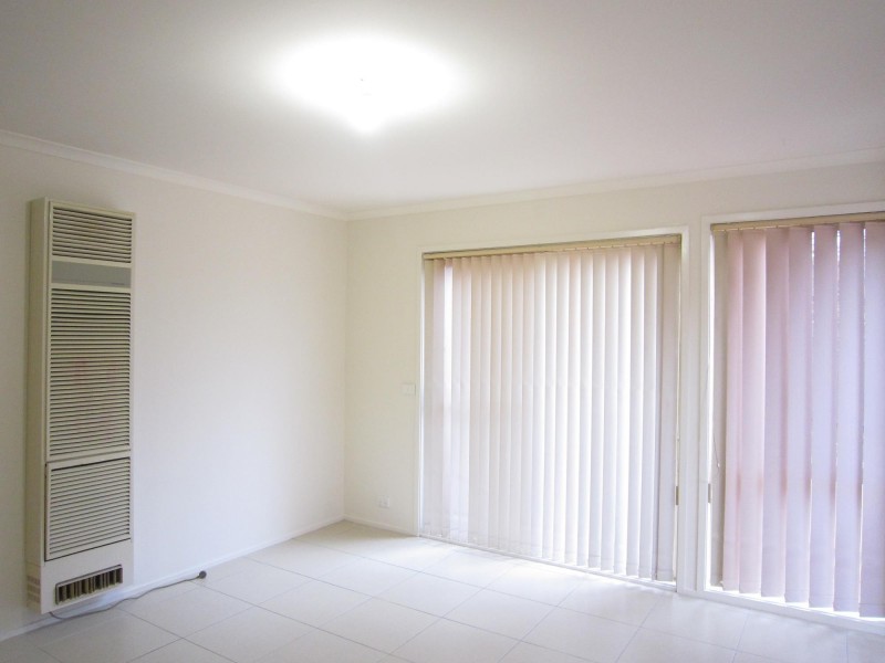 4 Grounds Crescent, Greenway ACT 2900