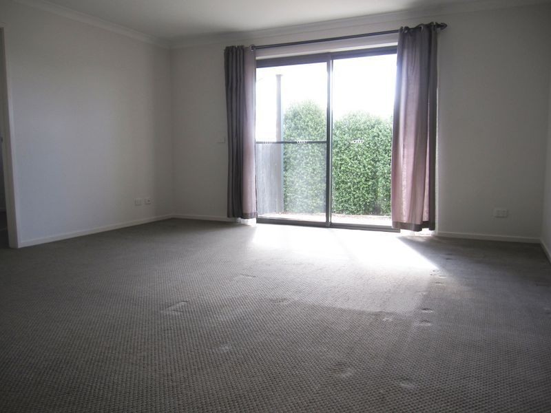 10/68 Eccles Circuit, Macgregor ACT 2615