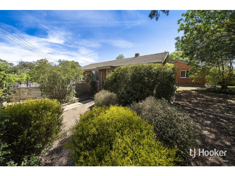 17 MacLaurin Crescent, Chifley ACT 2606