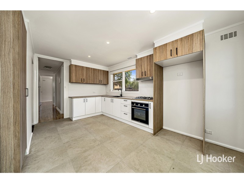 17 MacLaurin Crescent, Chifley ACT 2606