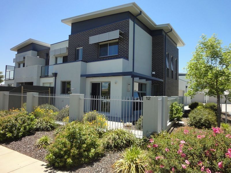 12 Mavis Latham Street, Franklin ACT 2913