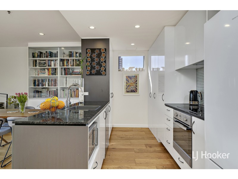 2/39 Benjamin Way, Belconnen ACT 2617