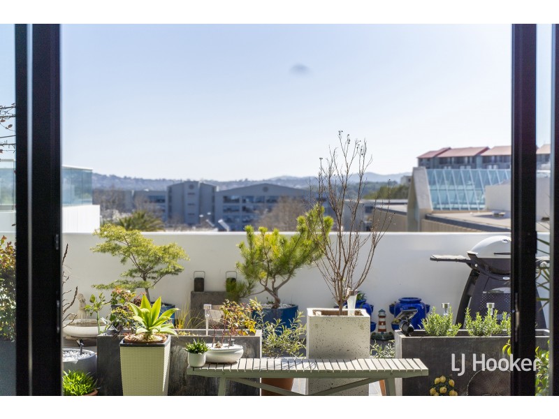 2/39 Benjamin Way, Belconnen ACT 2617