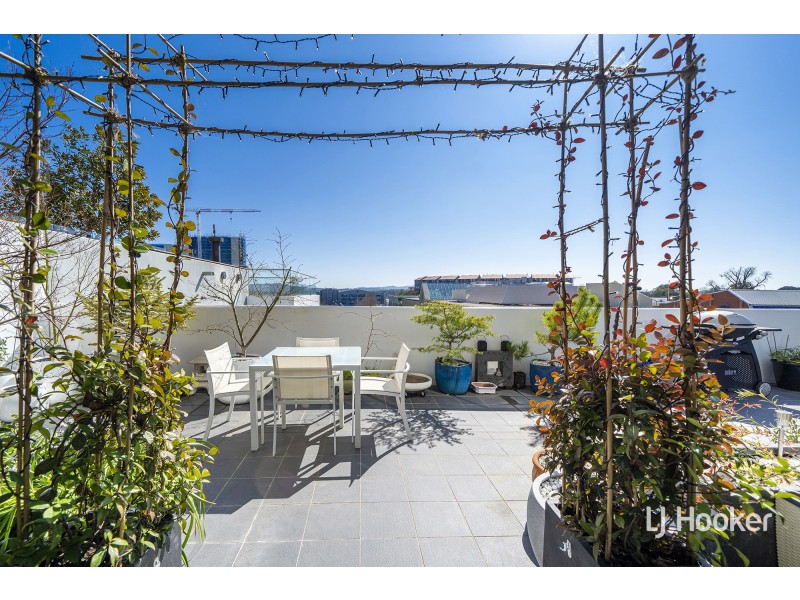 2/39 Benjamin Way, Belconnen ACT 2617