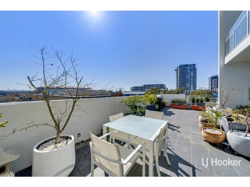 2/39 Benjamin Way, Belconnen ACT 2617