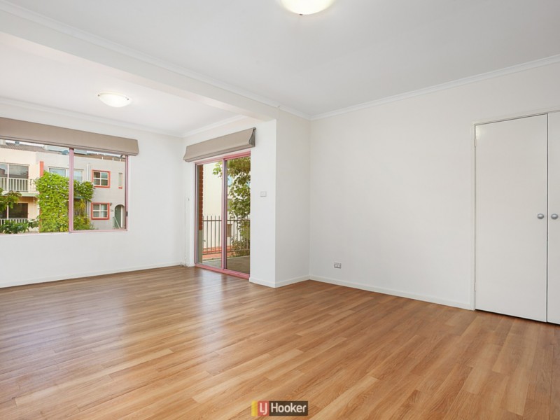 2/139 Port Jackson Circuit, Phillip ACT 2606