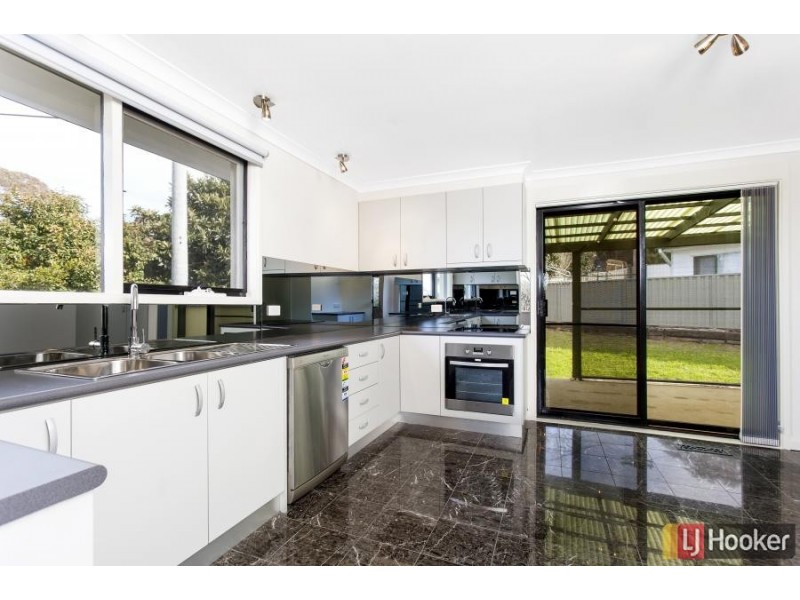 8 Cumpston Place, Macgregor ACT 2615