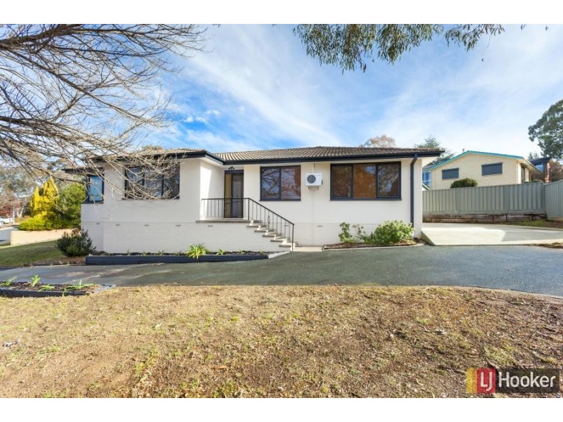8 Cumpston Place, Macgregor ACT 2615