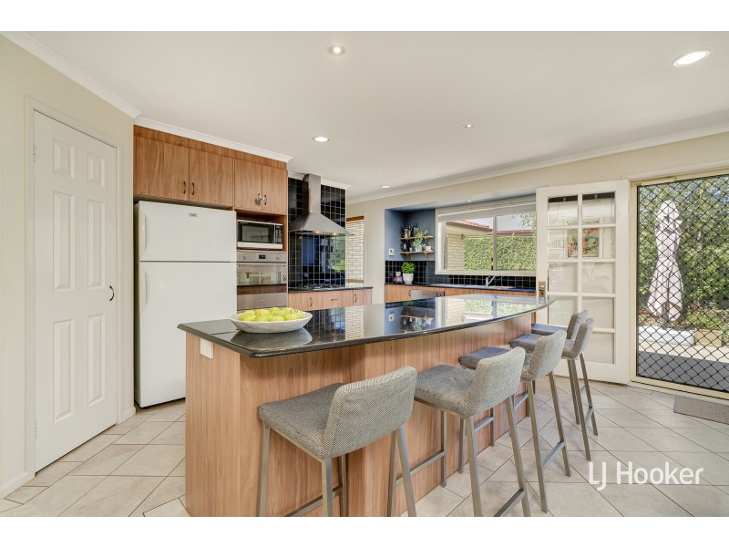 9 Dexion Place, Dunlop ACT 2615