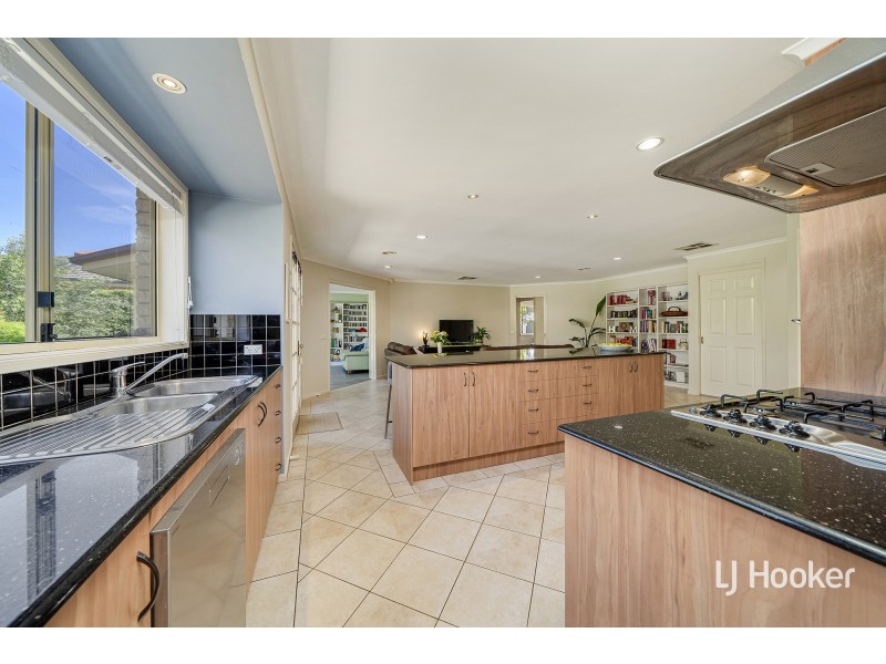 9 Dexion Place, Dunlop ACT 2615