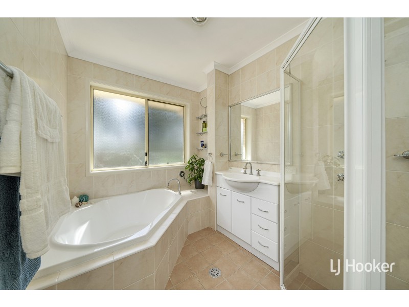 9 Dexion Place, Dunlop ACT 2615