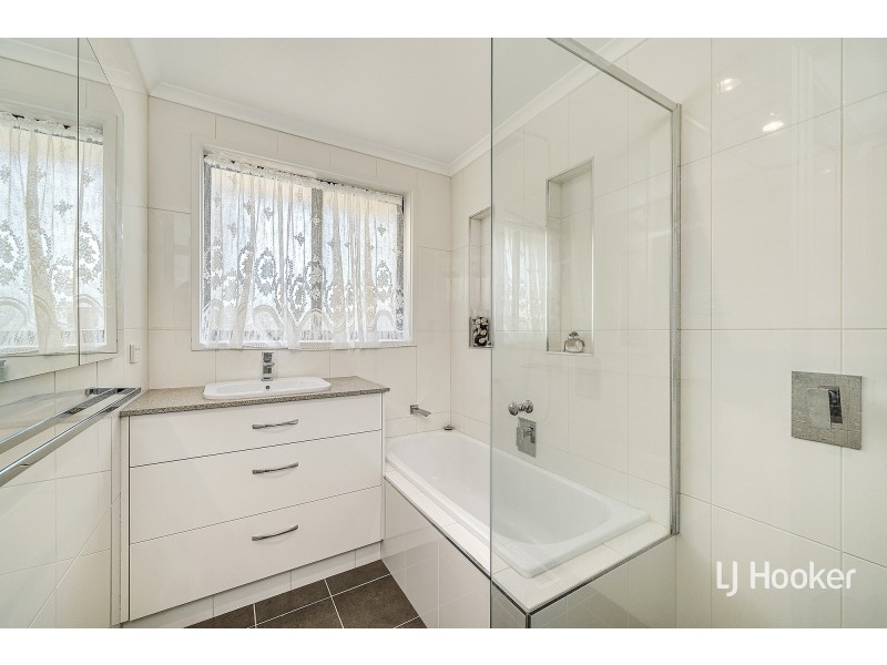 6 Driver Place, Evatt ACT 2617