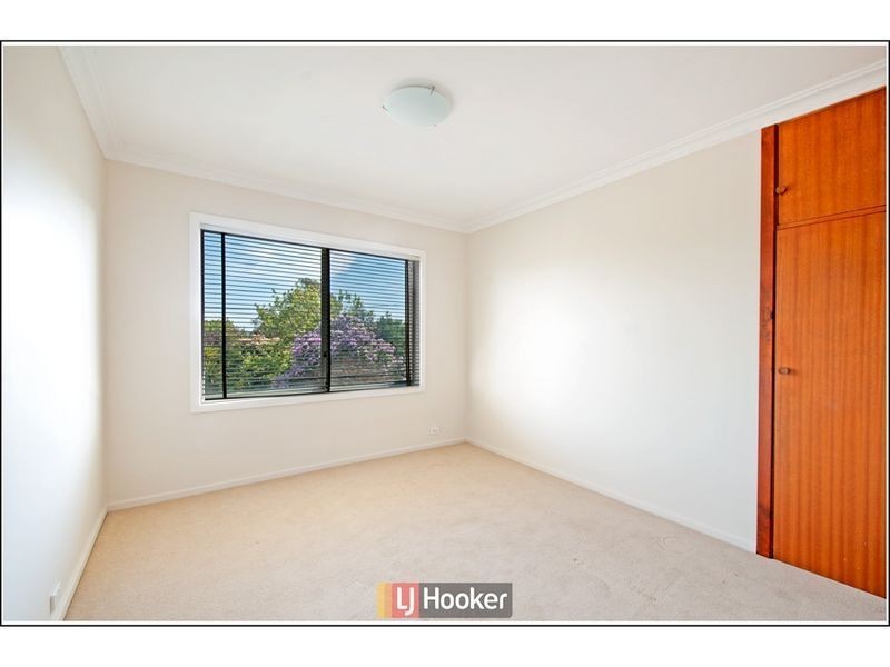 1/6 Belconnen Way, Page ACT 2614