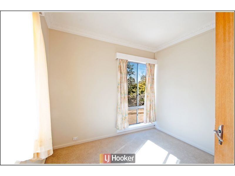 1/6 Belconnen Way, Page ACT 2614