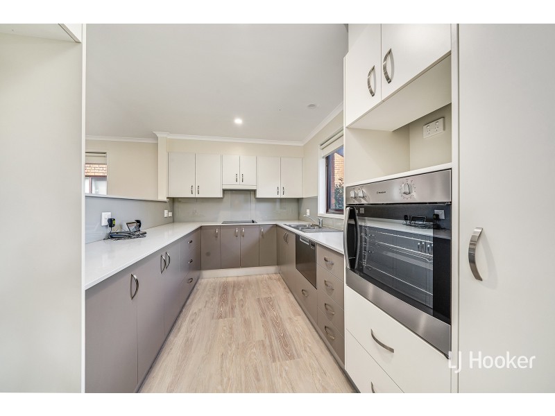 15 Wylie Street, Narrabundah ACT 2604