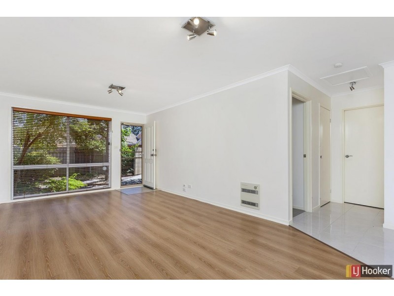 18/15 John Cleland Crescent, Florey ACT 2615