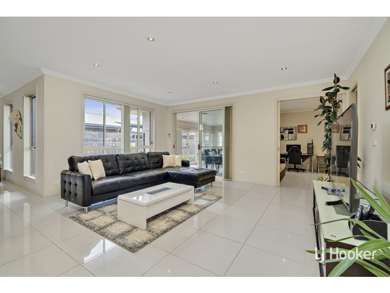 19 Beveridge Crescent, Forde ACT 2914