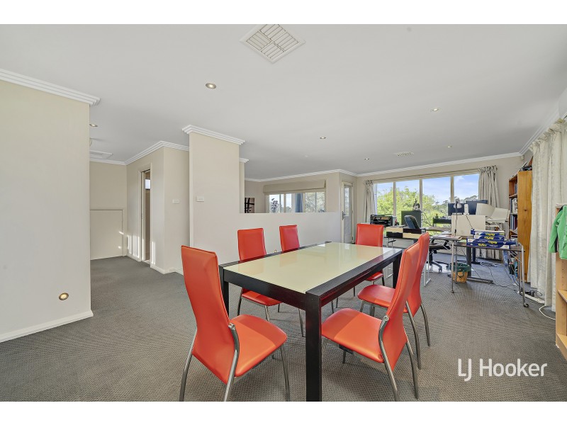 19 Beveridge Crescent, Forde ACT 2914