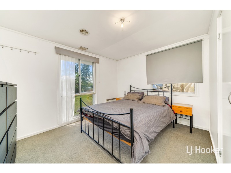 27 Hosking Place, Melba ACT 2615