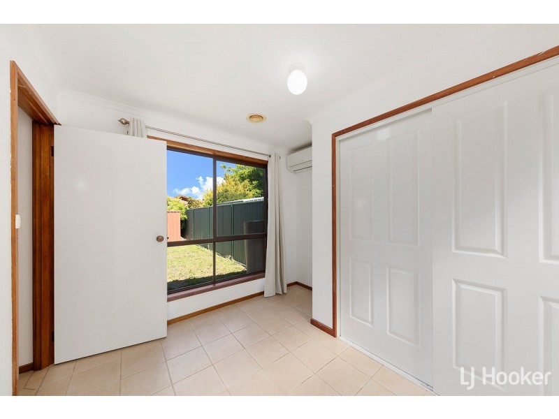 6 Lidgett Place, Florey ACT 2615
