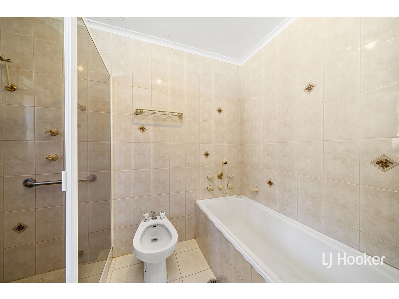 19 Alfred Hill Drive, Melba ACT 2615