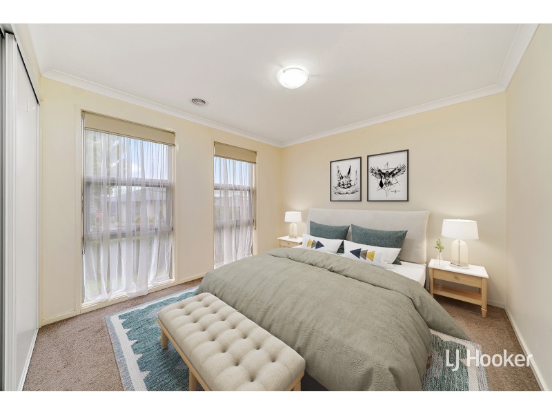 14 Fairydale Street, Harrison ACT 2914